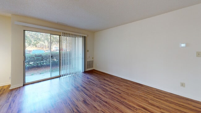 Interior Photo - Ridgewood