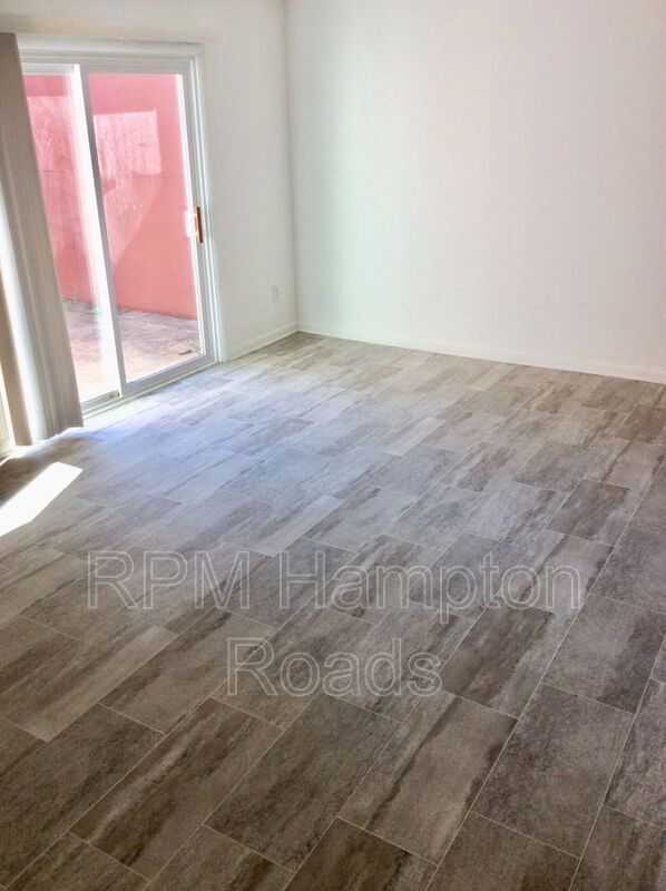 Building Photo - 4057 Holly Cove Dr
