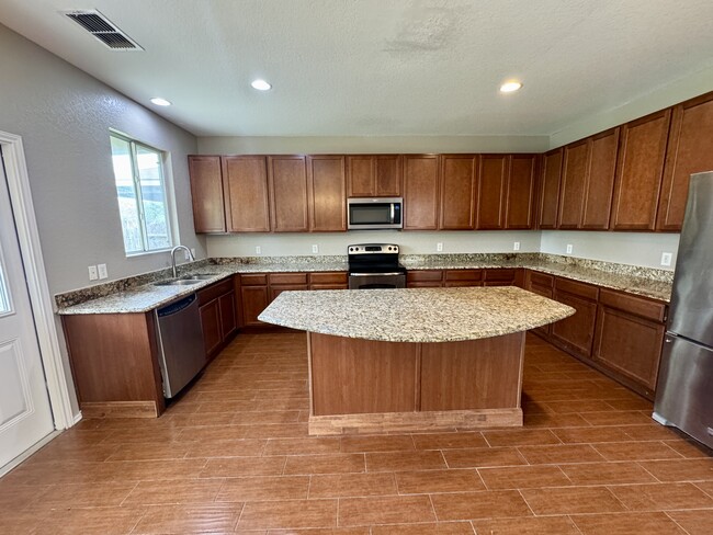 Foto del edificio - 27327 Lasso Bend