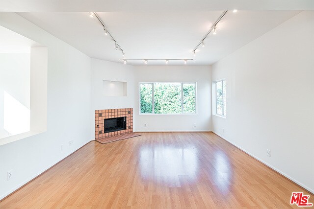 Foto del edificio - 2044 Butler Ave