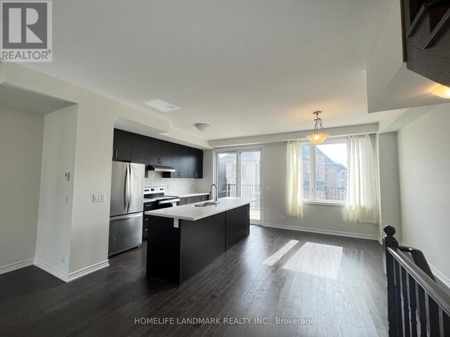 Building Photo - 33 Guardhouse Cres