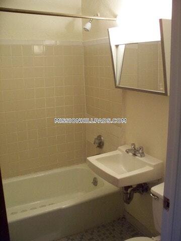 Building Photo - 51 S Huntington Ave