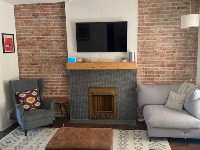 Foto del edificio - Beautiful Denver Square in the heart of Ci...