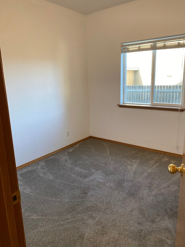 Foto del edificio - 276 NW schnabel ln