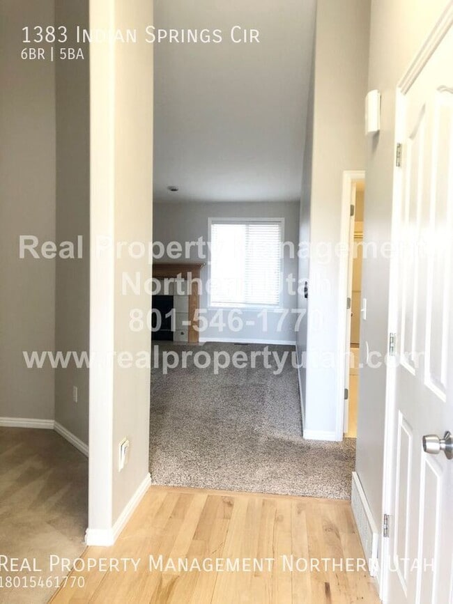 Building Photo - 1383 Indian Springs Dr