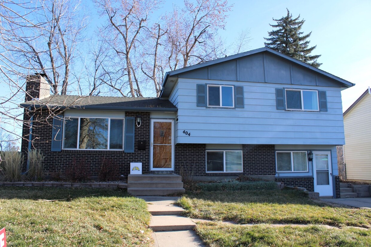 Primary Photo - Charming 3 Bedroom Home in Fort Collins