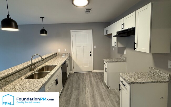 Foto del edificio - 3413 Rosecreek Cove