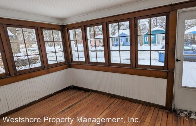 Building Photo - 2 br, 1 bath House - 2638 Howden St.