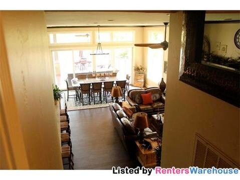 Building Photo - 806 Misty Downs Dr