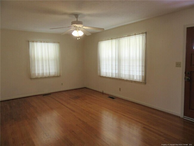 Foto del edificio - 861 Brighton Rd