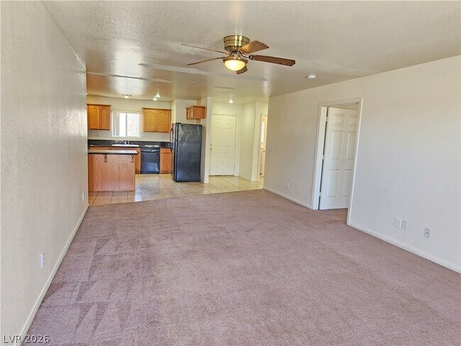 Foto del edificio - 1971 Teepee Rd