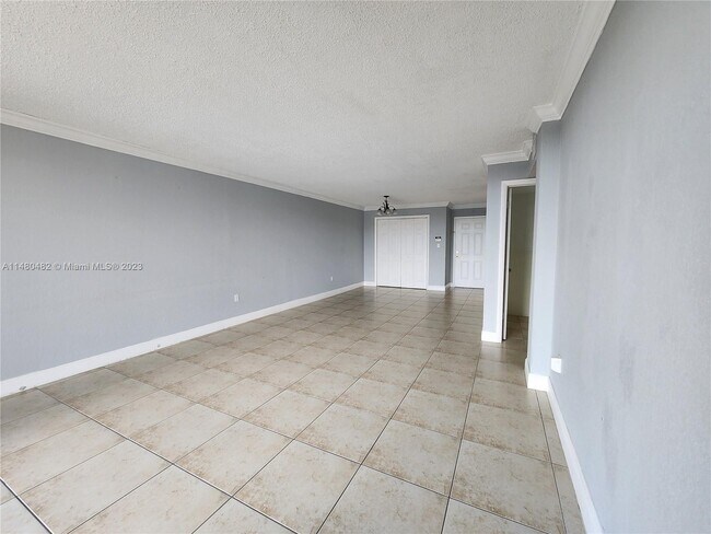 Building Photo - 7000 NW 186th St