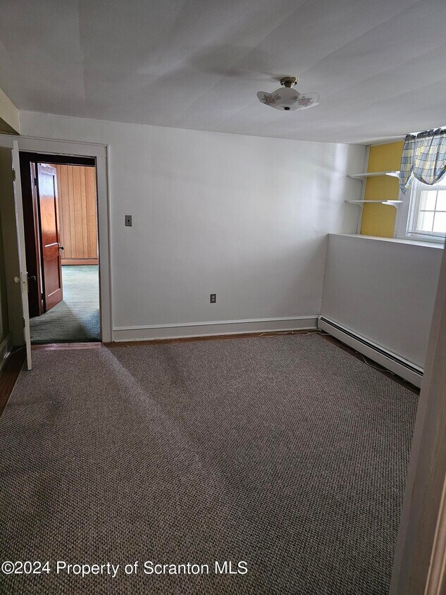 Building Photo - 908 Richmont St