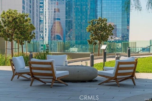 Building Photo - 889 Francisco St