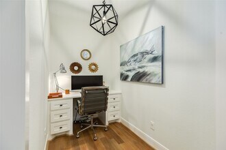 Building Photo - 9680 Airway Ln