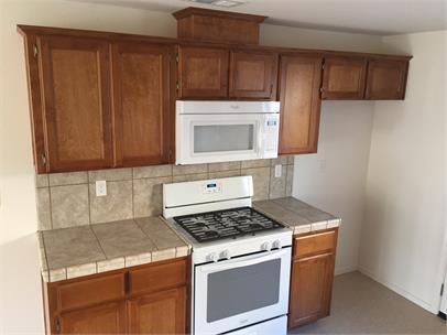 Building Photo - 2150 W Lark Ave