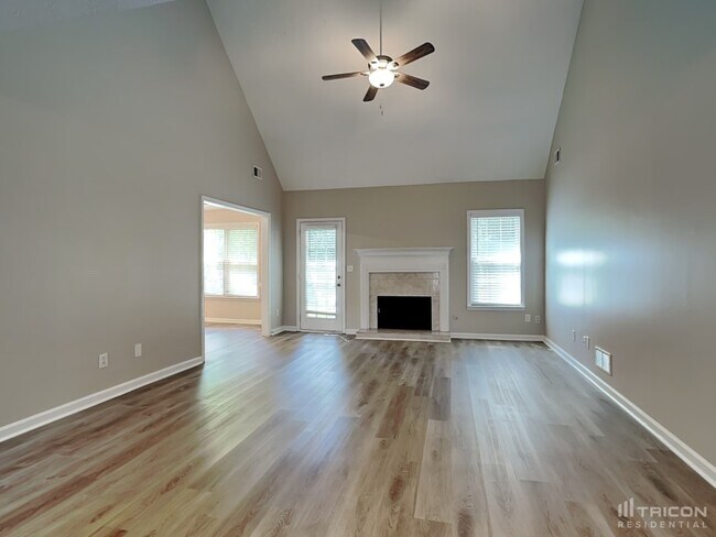 Building Photo - 3490 Glen Summit Ln