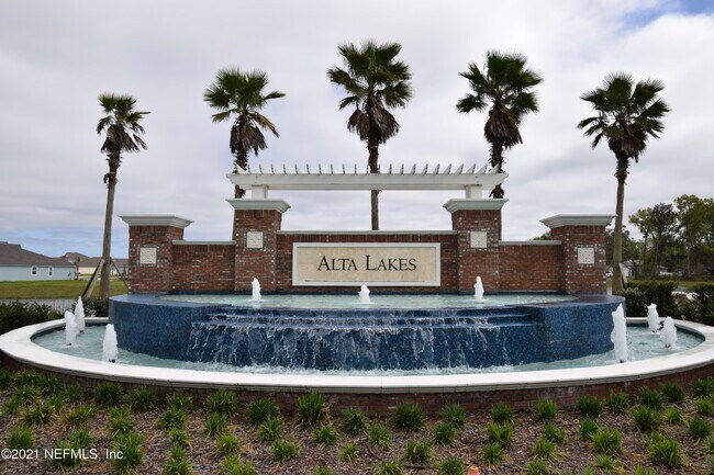 Building Photo - 3590 Sunfish Dr