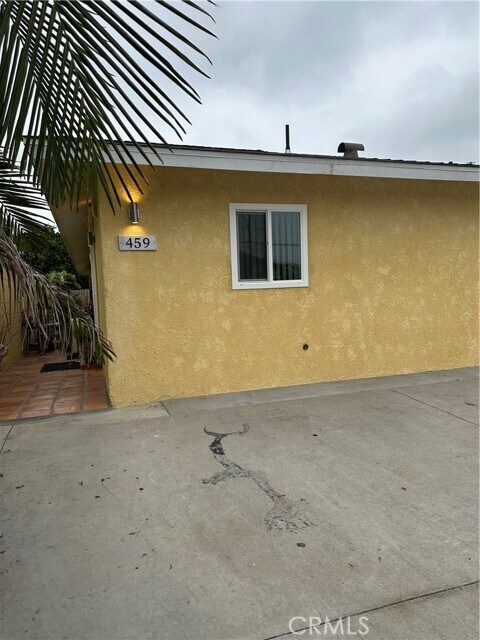 Building Photo - 459 Cabana Ave