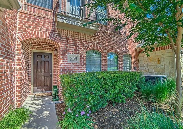 Foto del edificio - 5790 Antique Rose Trail