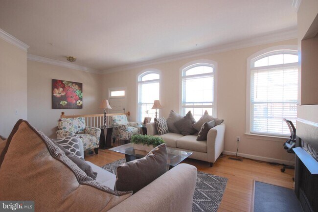 Building Photo - 10773 Folkestone Way