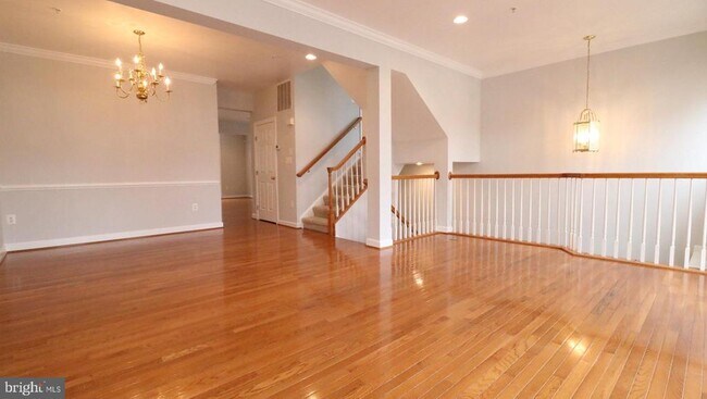 Foto del edificio - 7228 Fair Oak Dr