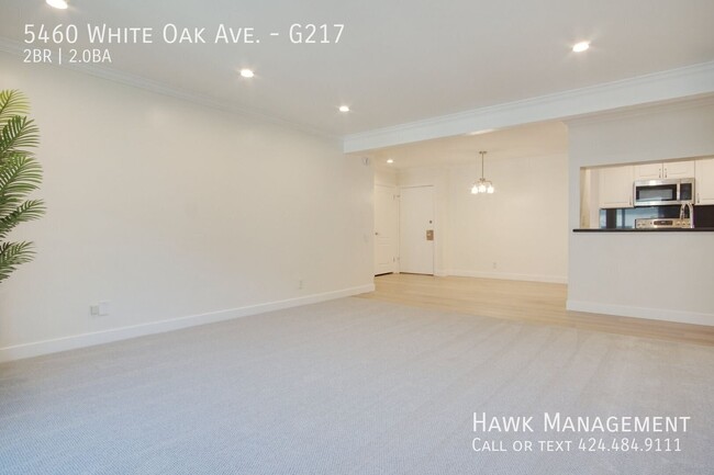 Building Photo - 5460 White Oak Ave