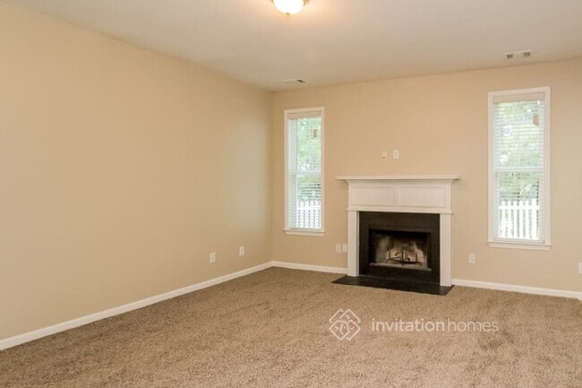 Building Photo - 4369 Savannah Dr