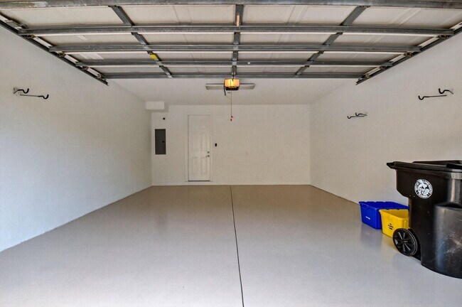 Foto del edificio - 2502 N Dixie Hwy