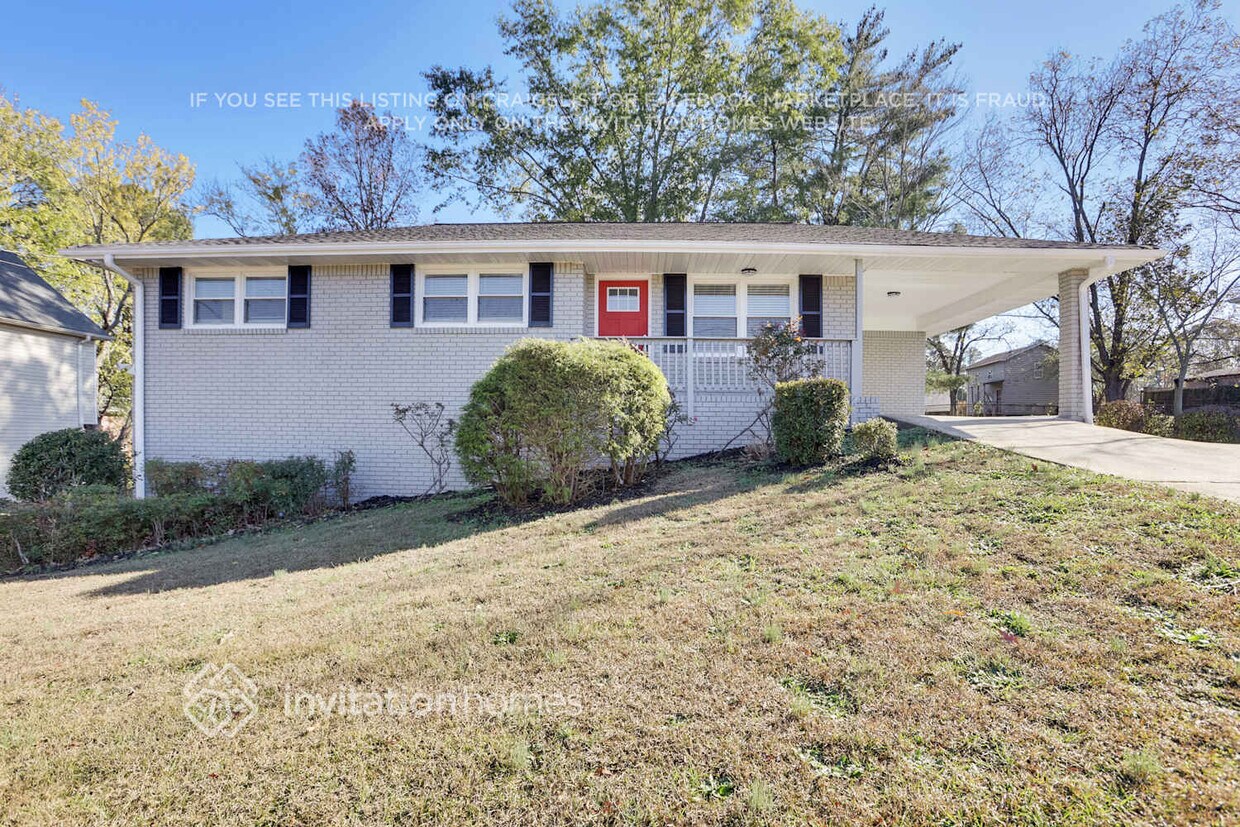 Foto principal - 2421 Kennedy Ln