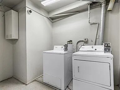 Foto del edificio - 921 W Spencer St