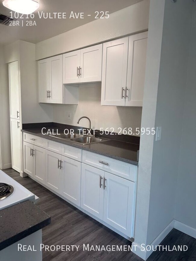 Building Photo - Move In Special! 2 Bed/ 2 Bath Spacious Ap...