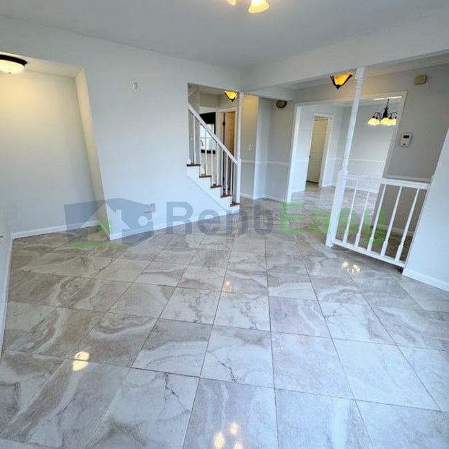 Foto del edificio - 1329 Millington Ct