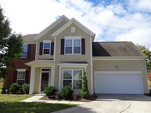Foto principal - 2001 Moonstone Ln