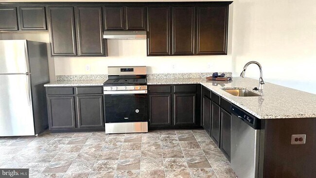 Foto del edificio - 306 Starry Way Dr