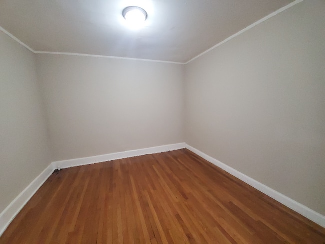 Building Photo - 388 Bloomfield Ave