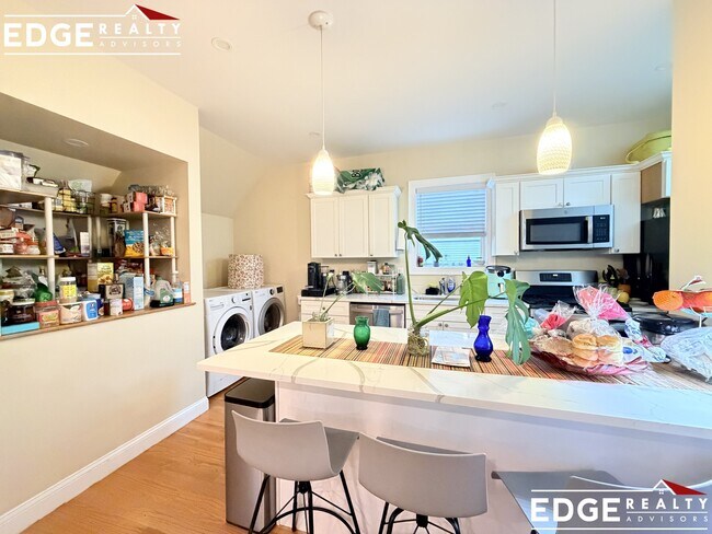 Foto del edificio - 30 Winship St