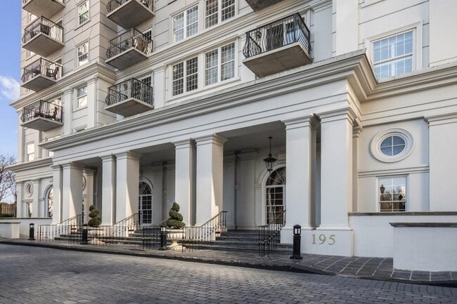 Photo - 195 14th St NE Apartment