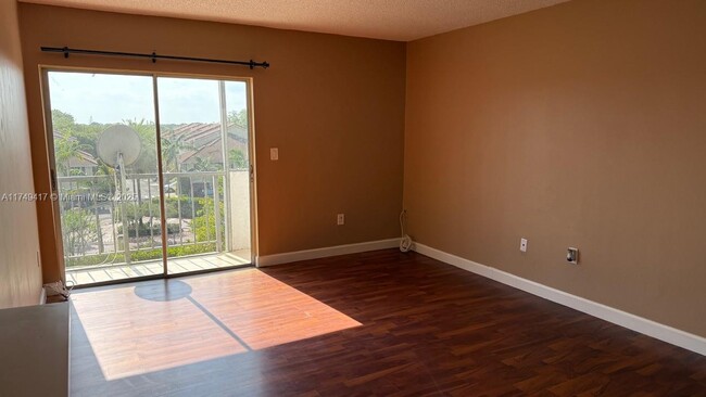 Foto del edificio - 8950 NE 8th Ave