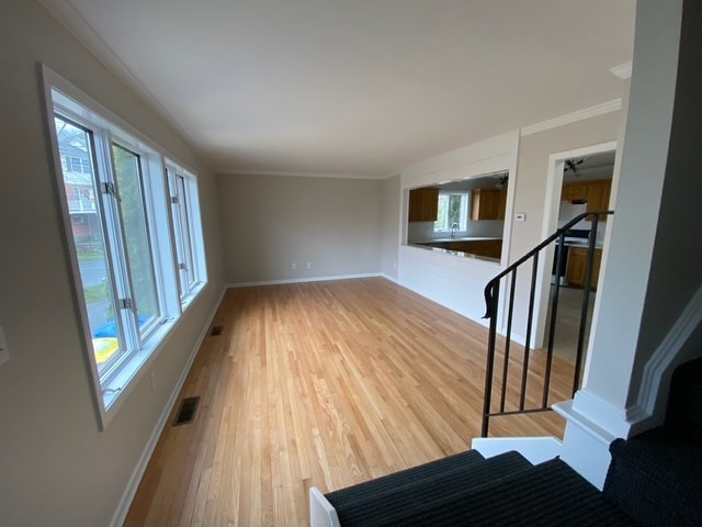 Family Room - 1521 Highland Ave