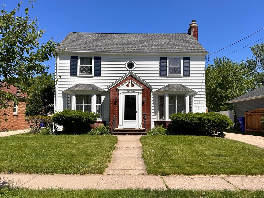 Foto principal - 812 S Mueller St