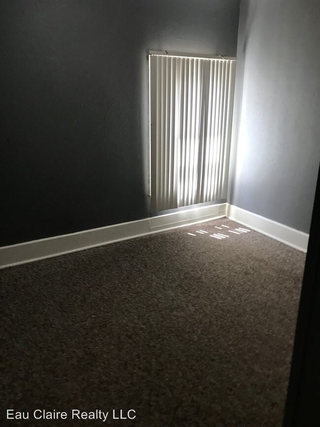 Foto del edificio - 1003 Porter Ave