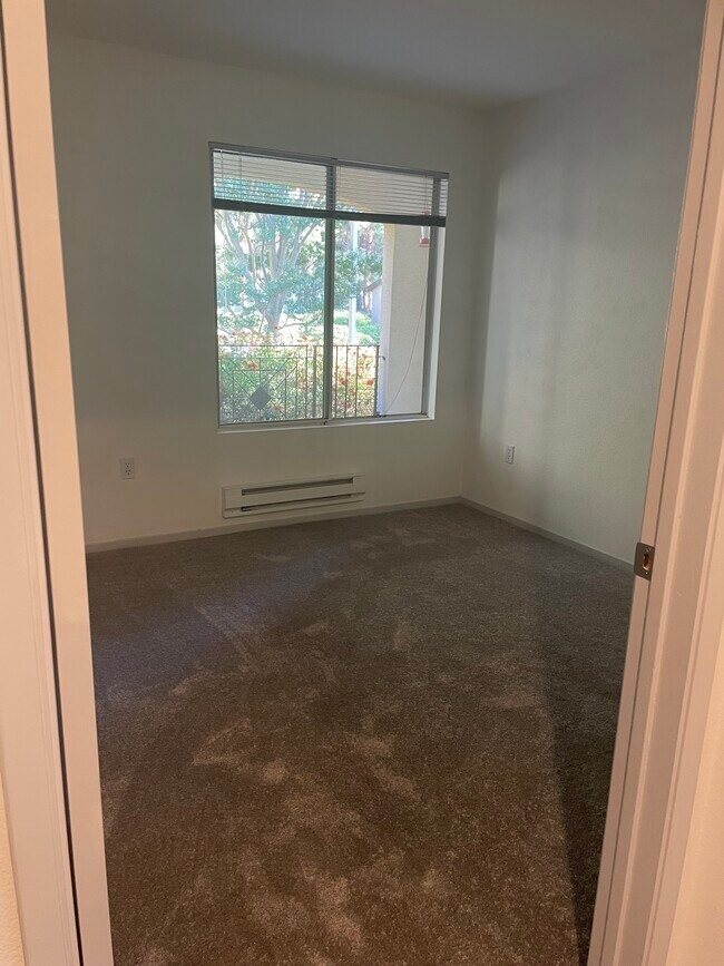 Bedroom - 669 Encore Way