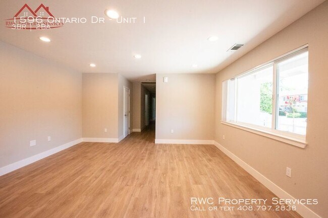 Building Photo - 1596 Ontario Dr