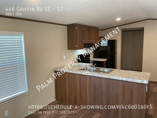 Foto del edificio - 446 Griffin Rd