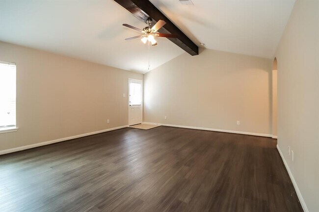 Foto del edificio - 12039 Fairquarter Ln