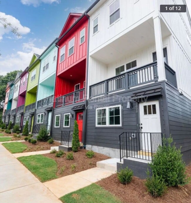Photo - 146 Color Cir Townhome