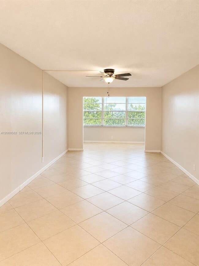 Building Photo - 6700 Cypress Rd