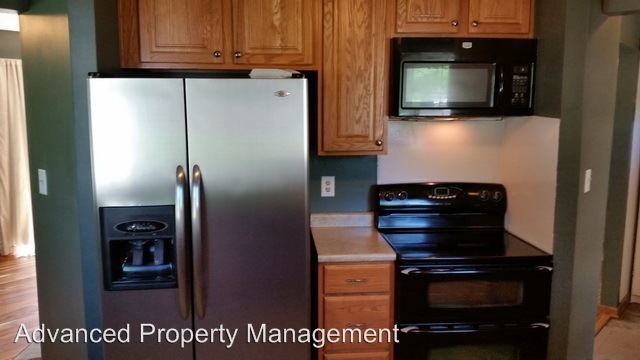 Building Photo - 3 br, 1 bath House - 2425 Buttonwood Drive