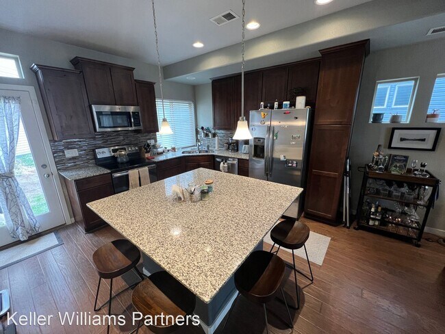 Foto del edificio - 2 br, 3 bath House - 6211 Mineral Belt Dr